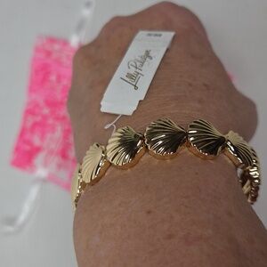 Lilly Pulitzer Gold Sea Shell Bangle Bracelet New With Tags